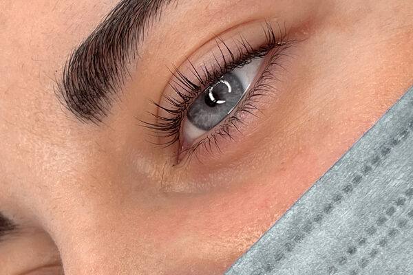 lifting de pestañas clinica mg dental