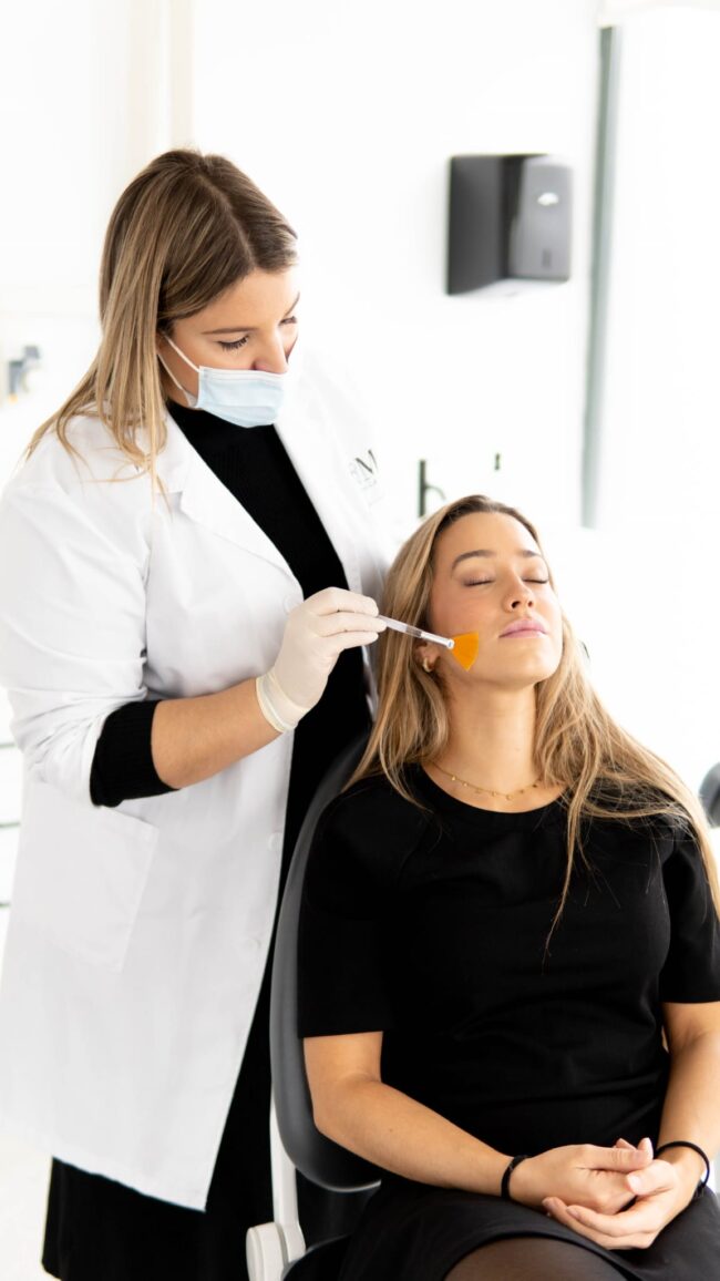 peeling-facial-mesoterapia-clinica-mg-dental peeling-facial-mesoterapia-clinica-mg-dental